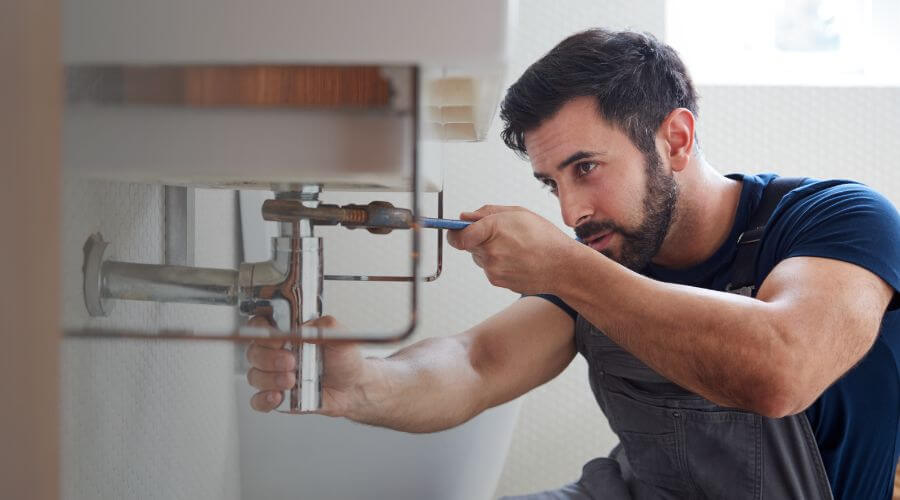Professional water heater installation services in Farnham, VA